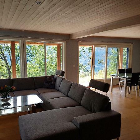 Panorama View Along The Fjord In Stryn Vila Blakset Exterior foto