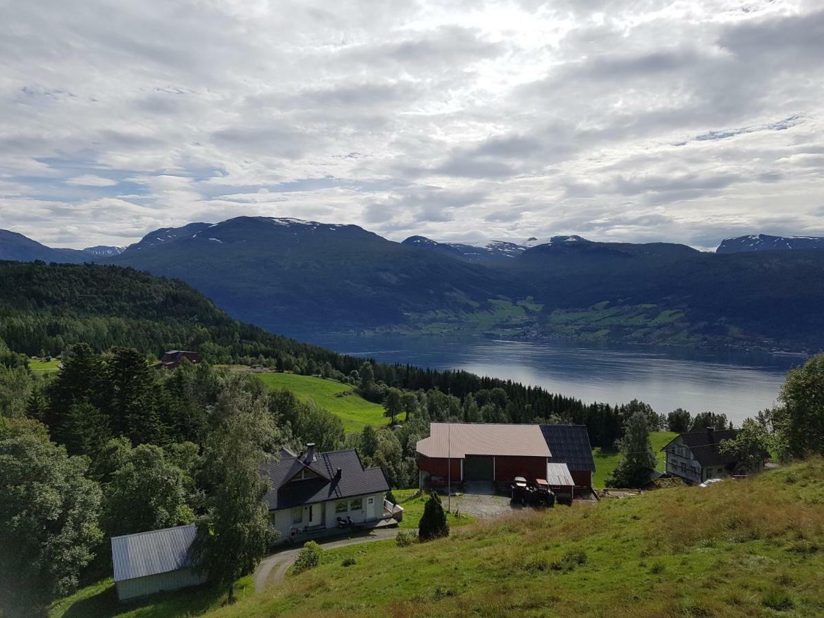 Panorama View Along The Fjord In Stryn Vila Blakset Exterior foto